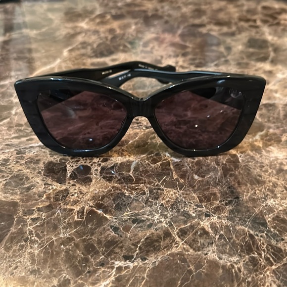 Dita Vesoul Sunglasses - Picture 1 of 10